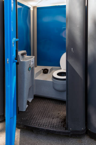 Best Emergency porta potty rental  in Miami Beach, FL