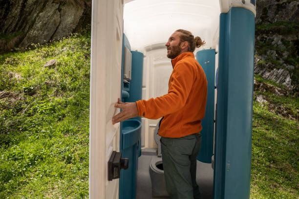 Best Portable restroom trailer rental  in Miami Beach, FL